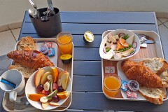 9: 120260309_073215_1920