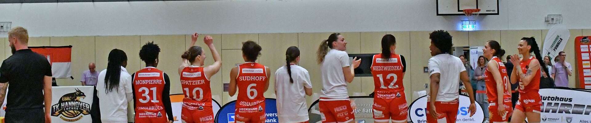 Playoffs3 TK Hannover vs Panthers 67_70